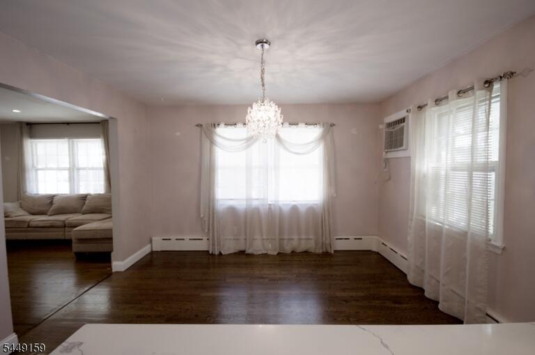 Property listing MLS 4049178 photo 9