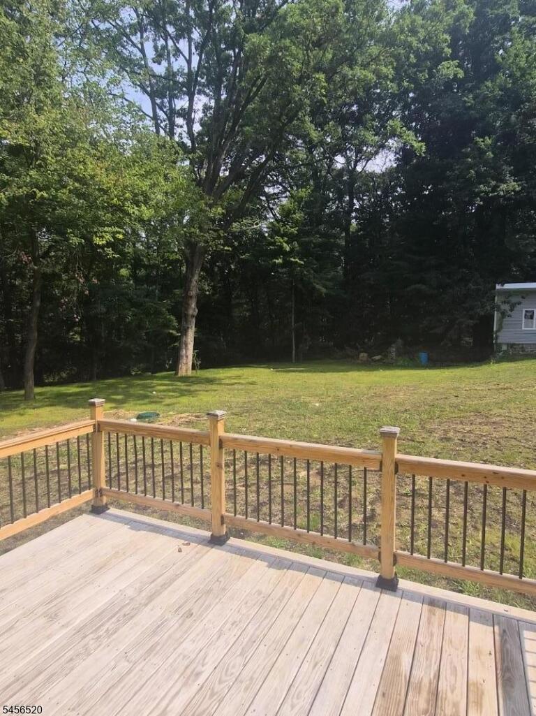 Property listing MLS 4049268 photo 25