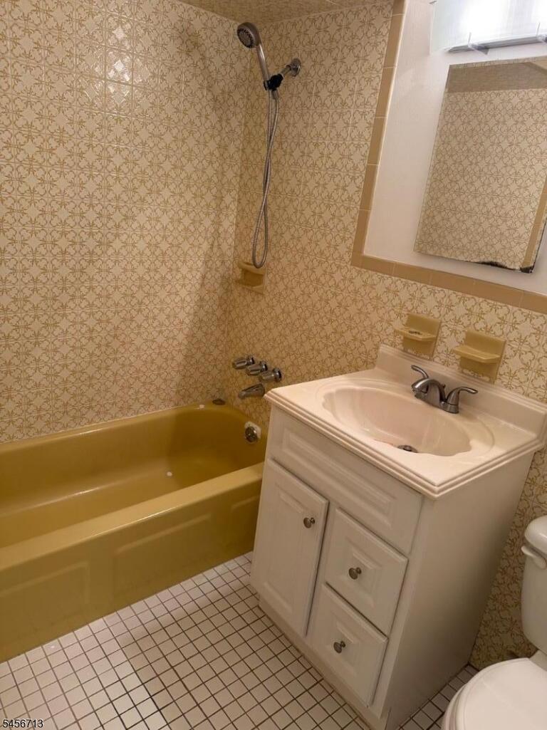 Property listing MLS 4049306 photo 4