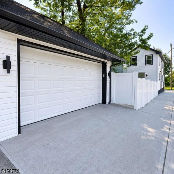 Property listing MLS 4049368 photo 28