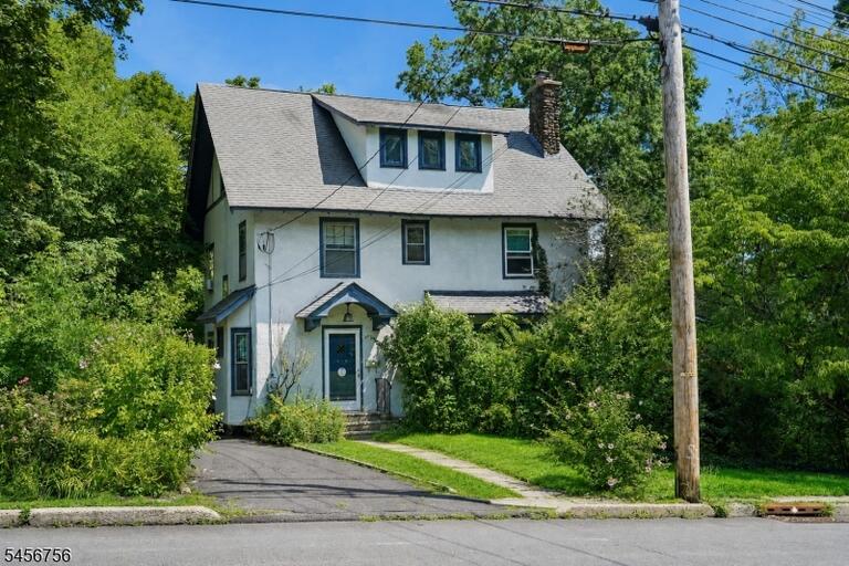 Property listing MLS 4049378 photo 1