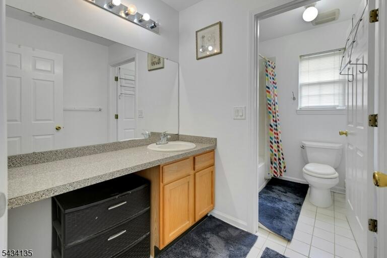 Property listing MLS 4049401 photo 22