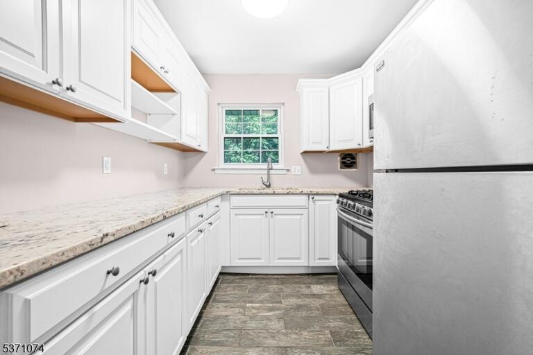 Property listing MLS 4049421 photo 12