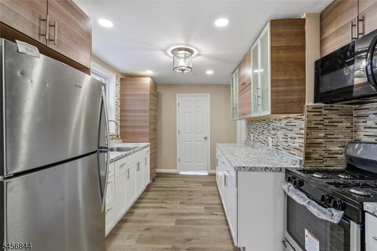 Property listing MLS 4049425 photo 9