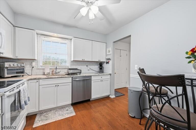 Property listing MLS 4049443 photo 15