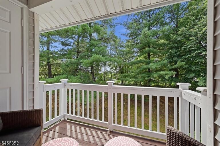 Property listing MLS 4049443 photo 24