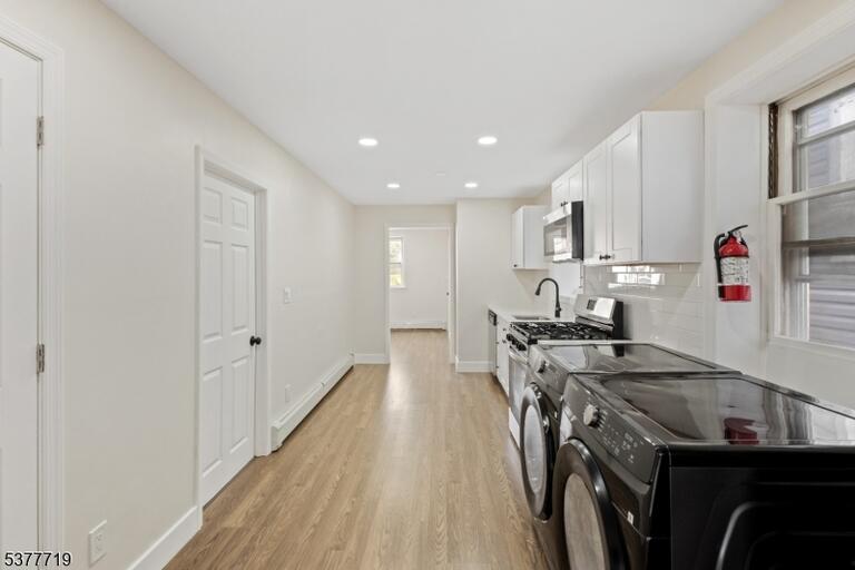 Property listing MLS 4049454 photo 4