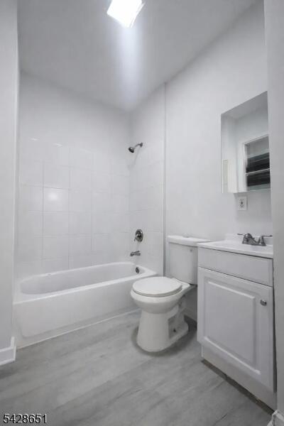 Property listing MLS 4049492 photo 3