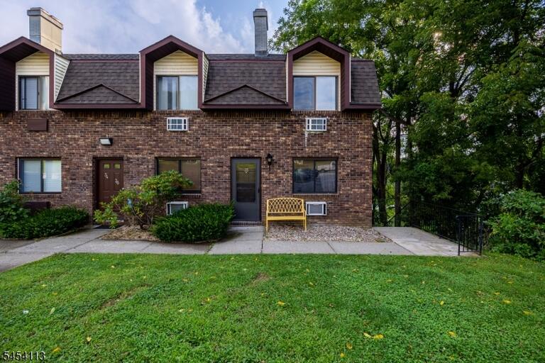 Property listing MLS 4049507 photo 1