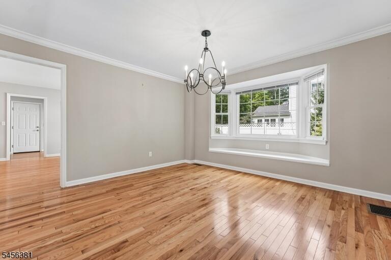 Property listing MLS 4049510 photo 7