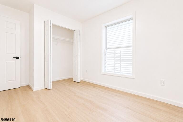Property listing MLS 4049523 photo 22