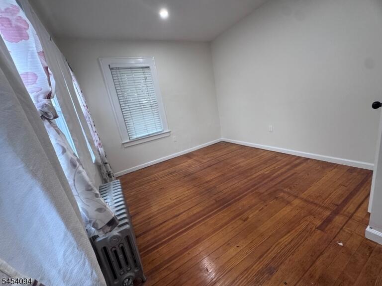 Property listing MLS 4049530 photo 4
