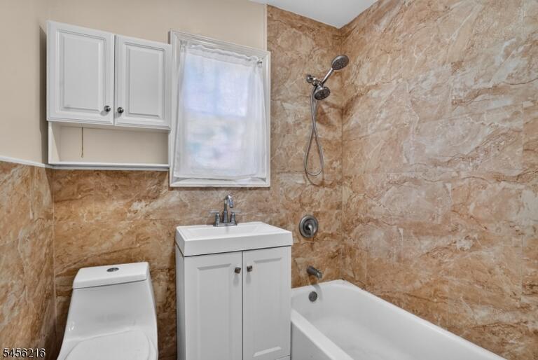 Property listing MLS 4049541 photo 13