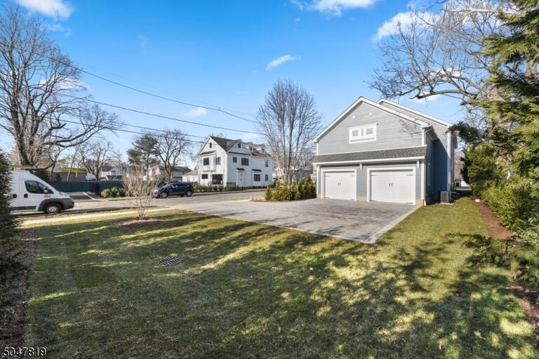 Property listing MLS 4049553 photo 18