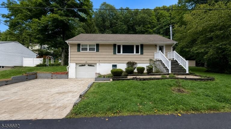 Property listing MLS 4049575 photo 1