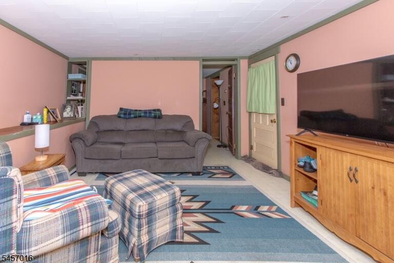 Property listing MLS 4049577 photo 11