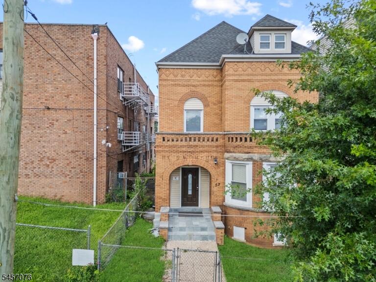 Property listing MLS 4049610 photo 16