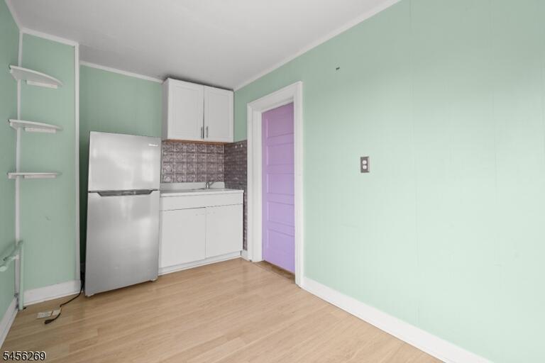 Property listing MLS 4049620 photo 9