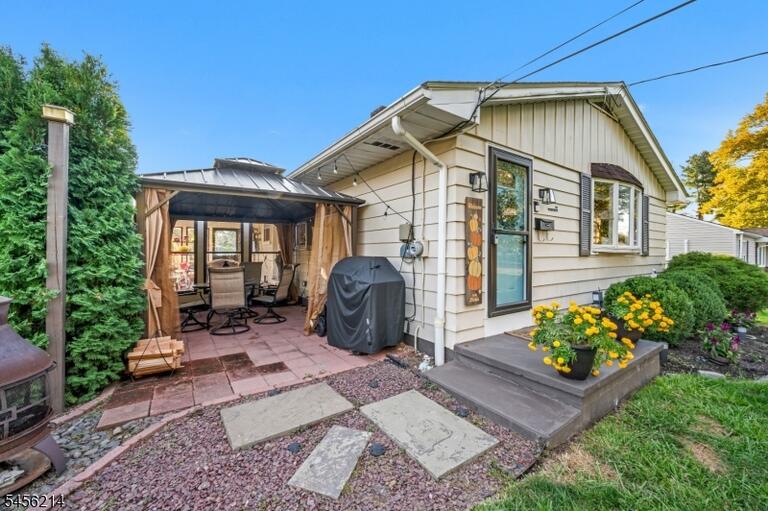 Property listing MLS 4049623 photo 9