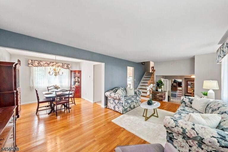 Property listing MLS 4049630 photo 6