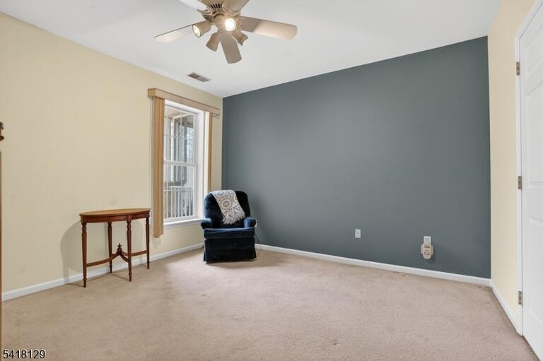 Property listing MLS 4049637 photo 8