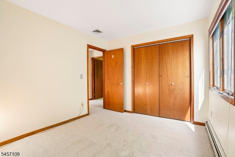 Property listing MLS 4049640 photo 26