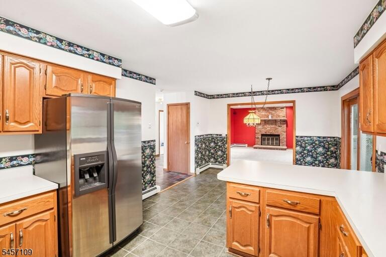 Property listing MLS 4049640 photo 6