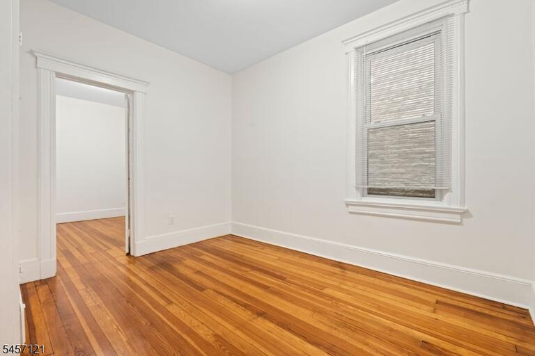 Property listing MLS 4049648 photo 13