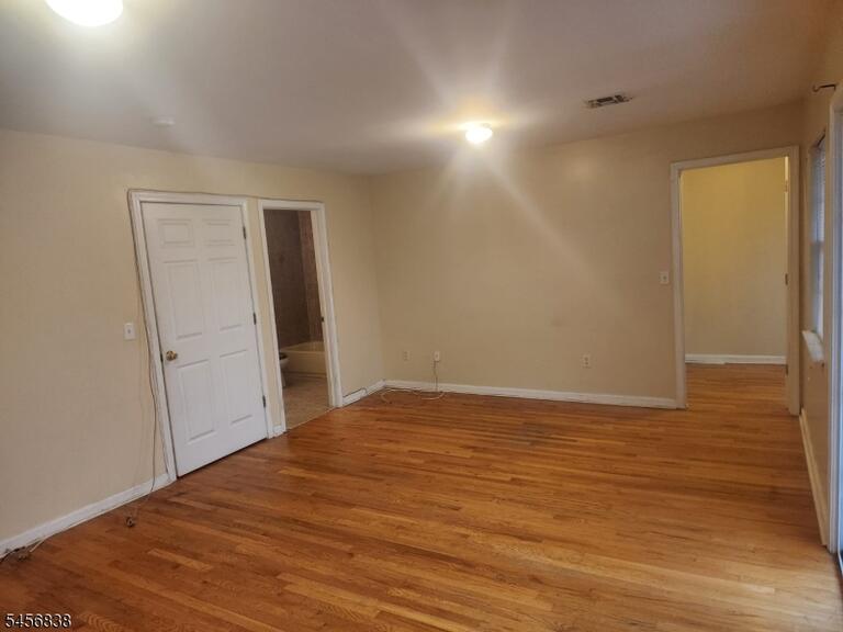 Property listing MLS 4049654 photo 3