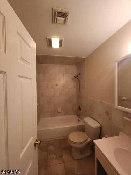 Property listing MLS 4049654 photo 9