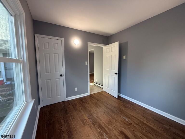 Property listing MLS 4049659 photo 4