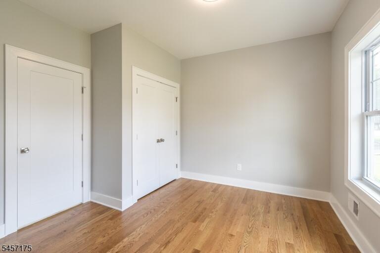 Property listing MLS 4049676 photo 17