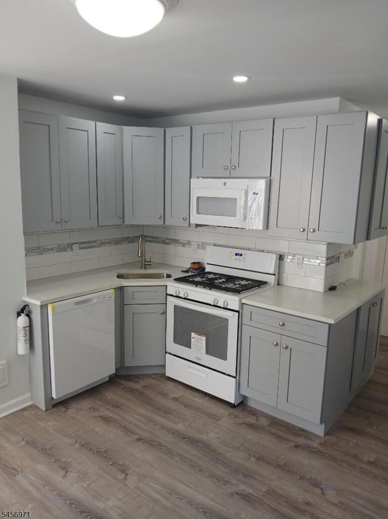 Property listing MLS 4049680 photo 10