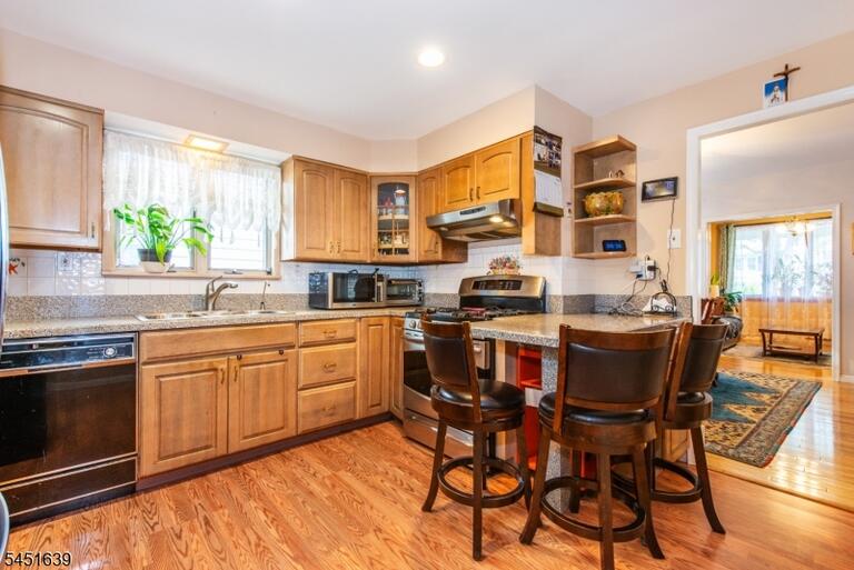 Property listing MLS 4049696 photo 9