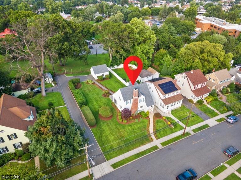 Property listing MLS 4049700 photo 19