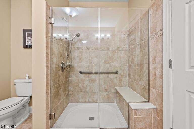 Property listing MLS 4049715 photo 17