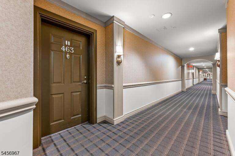 Property listing MLS 4049715 photo 3