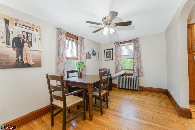 Property listing MLS 4049716 photo 9