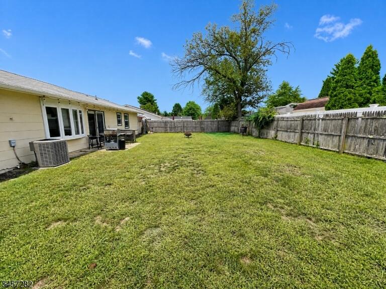Property listing MLS 4049741 photo 40