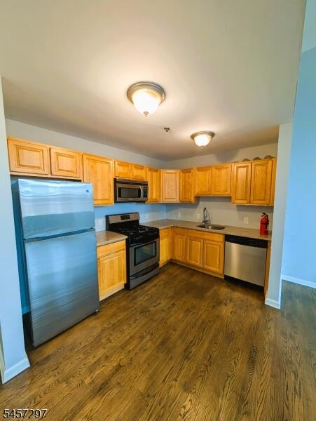 Property listing MLS 4049747 photo 3