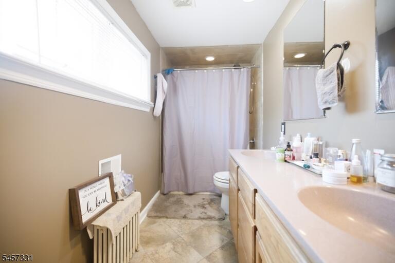 Property listing MLS 4049768 photo 24