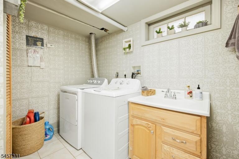 Property listing MLS 4049768 photo 30