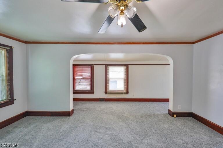 Property listing MLS 4049776 photo 6
