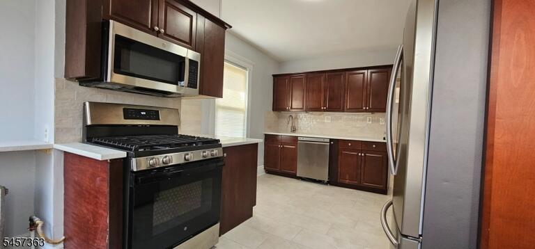 Property listing MLS 4049783 photo 3