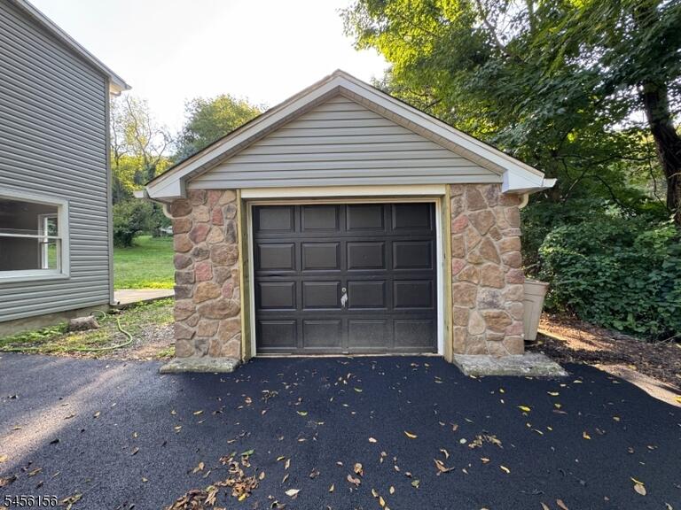Property listing MLS 4049792 photo 33