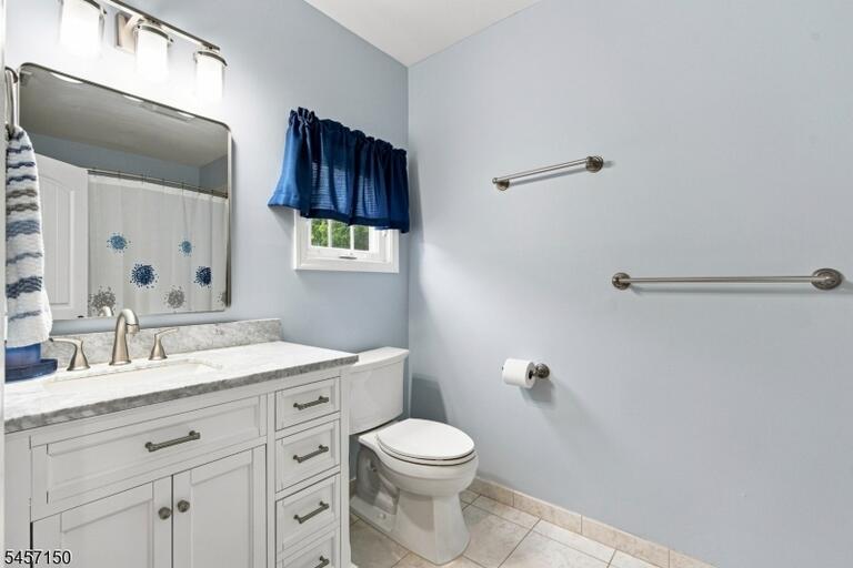 Property listing MLS 4049793 photo 34