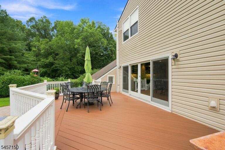 Property listing MLS 4049793 photo 39