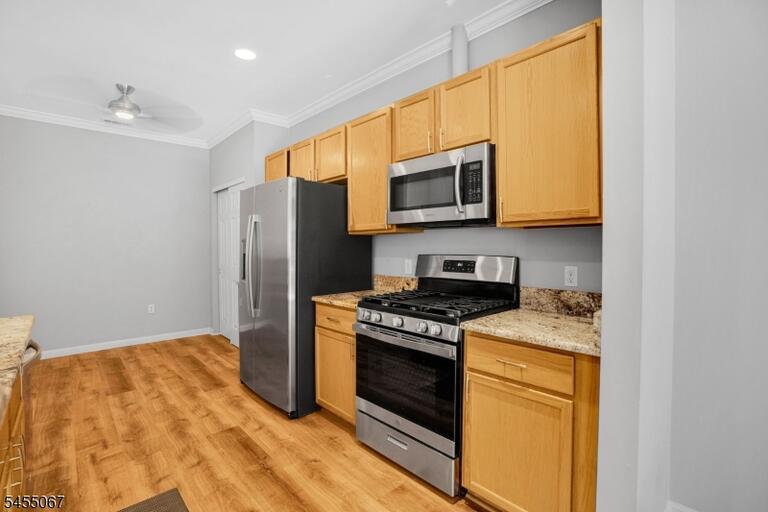 Property listing MLS 4049802 photo 10