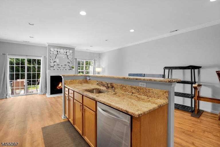 Property listing MLS 4049802 photo 5
