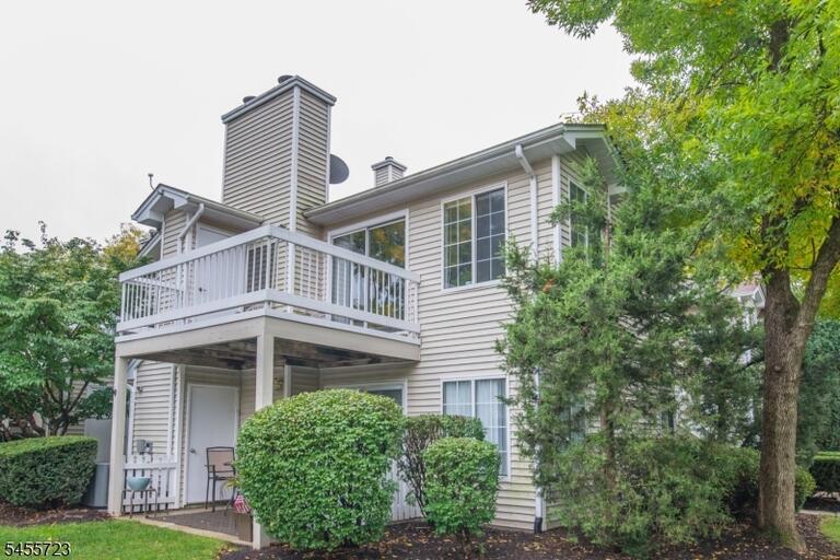 Property listing MLS 4049807 photo 1
